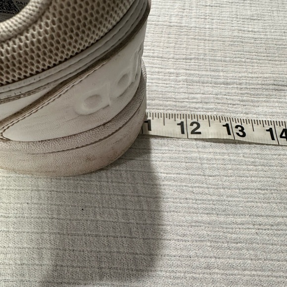 Adidas Women’s Hoops 3.0 Low Classic White Sneakers • Lace Up • Women’s 9 - Picture 10 of 10